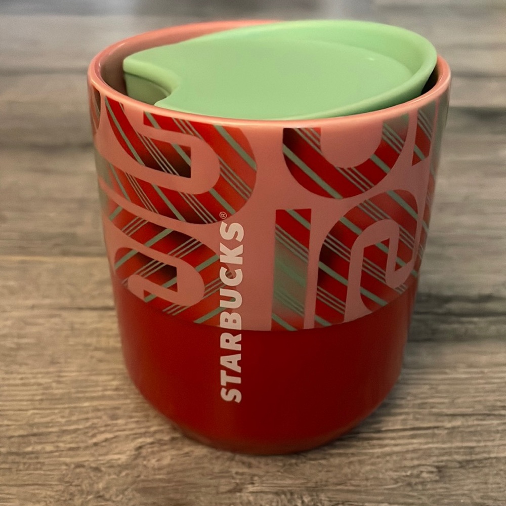 Starbucks Christmas coffee cup